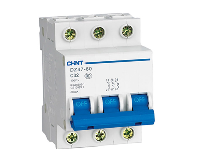 Disjoncteur 3 pôles - Courbe C - NB1<br> 230/400 V - 16 A - 10 kA