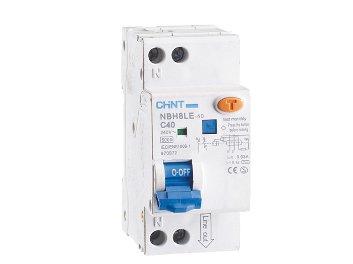 Disjoncteur différentiel 1 pôle + N - NBH8LE<br> 20 A - 30 mA - 4,5k A - Classe AC 