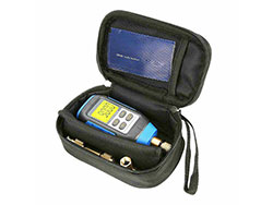 Vacuomètre électronique 5 bars maxi avec kit de raccordement