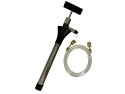 Pompe de charge d'huile manuelle avec flexible 1/4